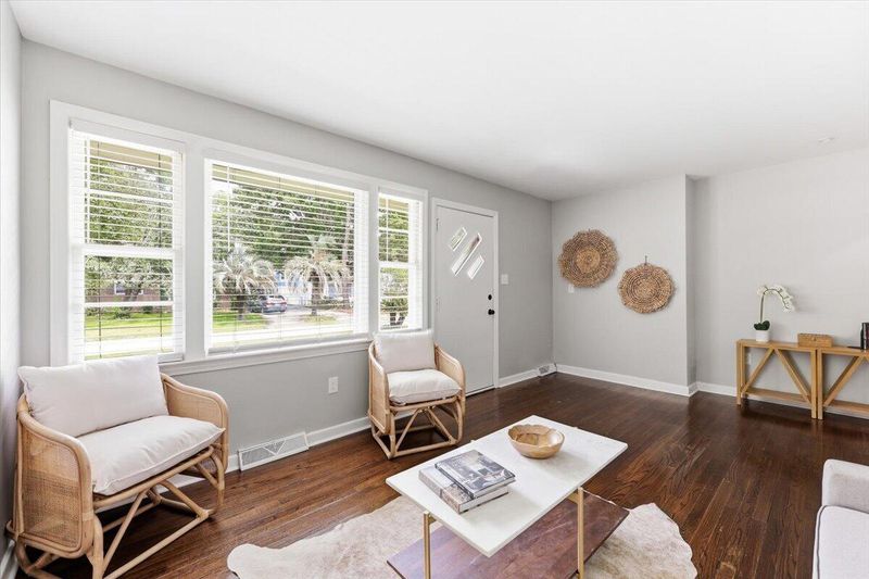 2627 Ridgewood Ave, Charleston, SC 29414