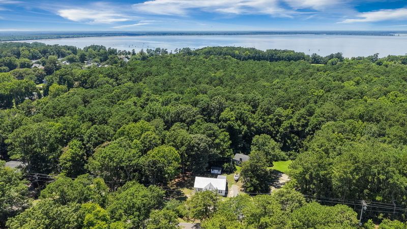 1737 Pinopolis Rd, Moncks Corner, SC 29461