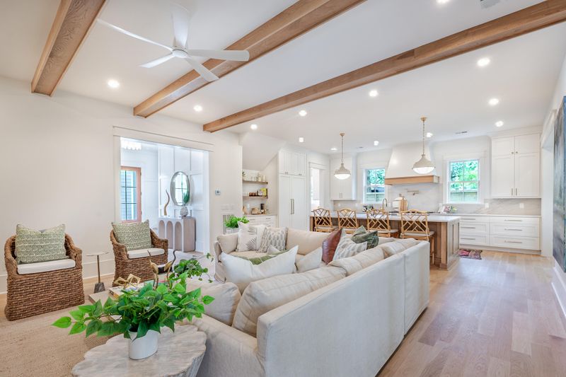 1450 Barbara St, Mount Pleasant, SC 29464