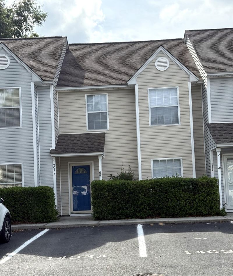 1403 Dove Run Dr #A, Charleston, SC 29412