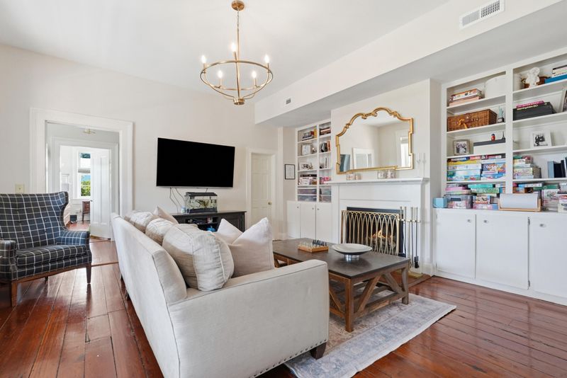 25 Montagu St #Apt C, Charleston, SC 29401