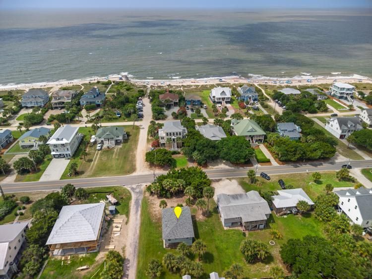 3001 Palmetto Blvd, Edisto Island, SC 29438