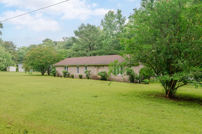 572 Westbury Rd, Saint George, SC 29477