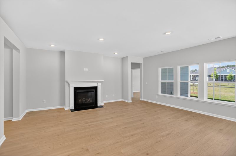 154 Ireland Dr, Summerville, SC 29486