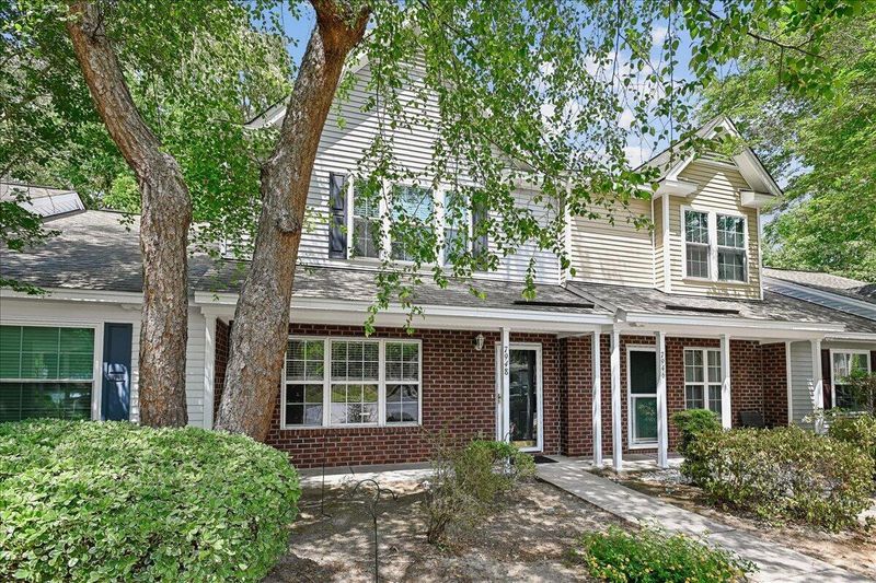 7948 Shadow Oak Dr, North Charleston, SC 29406