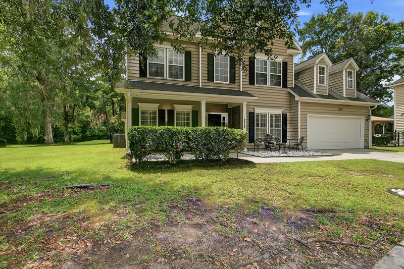 5215 Stonewall Dr, Summerville, SC 29485