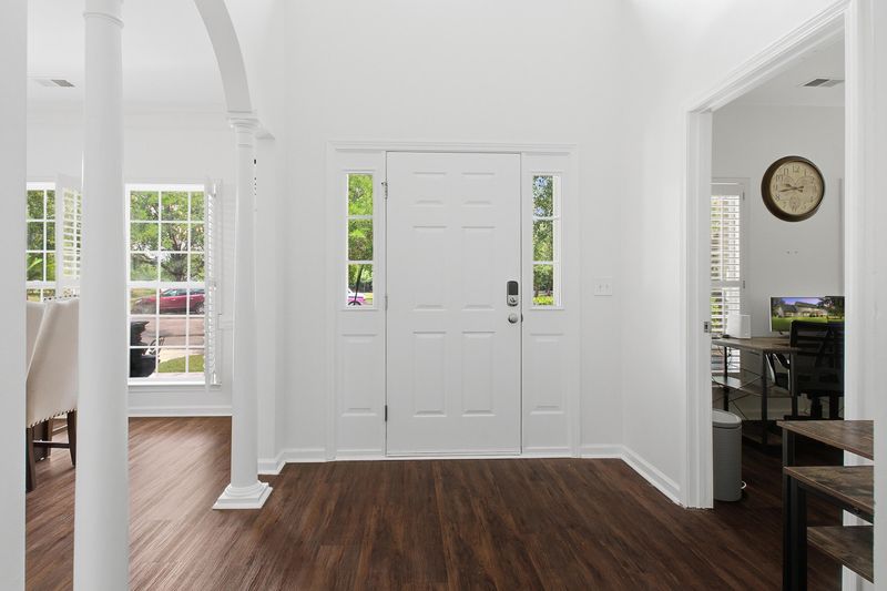 5215 Stonewall Dr, Summerville, SC 29485