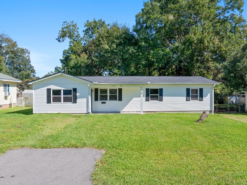 2507 Violet Ave, North Charleston, SC 29405