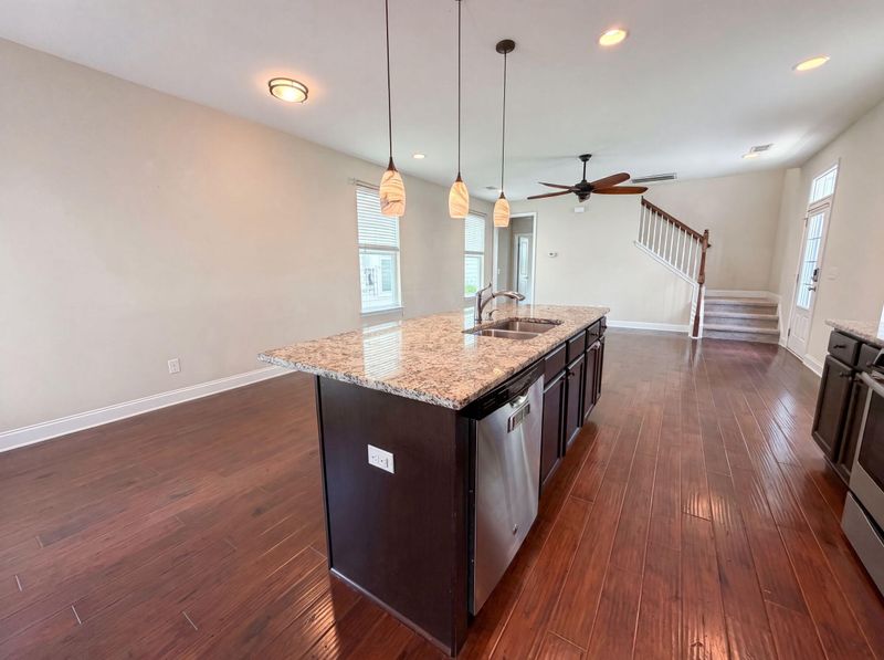 1013 Ashley Garden Blvd, Charleston, SC 29414
