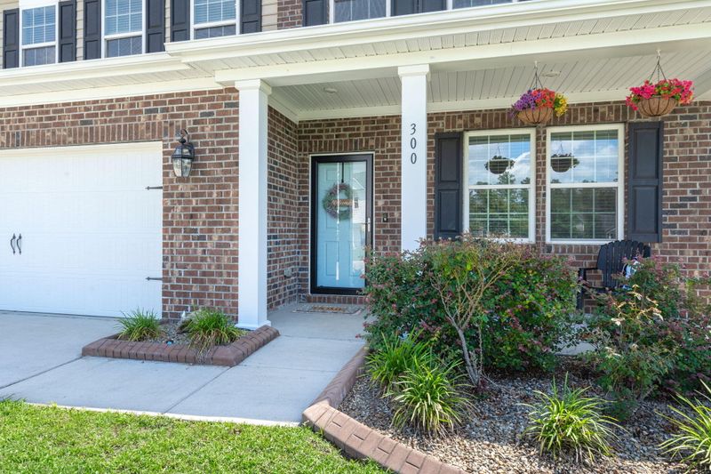 300 Blue Shadows Ct, Summerville, SC 29486