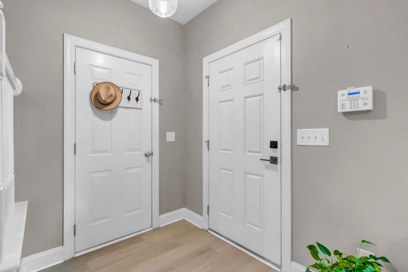 135 Steeple Point Ct, Summerville, SC 29485