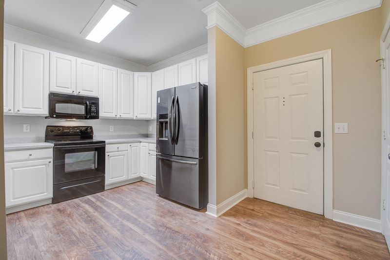 1025 Riverland Woods Pl #214, Charleston, SC 29412