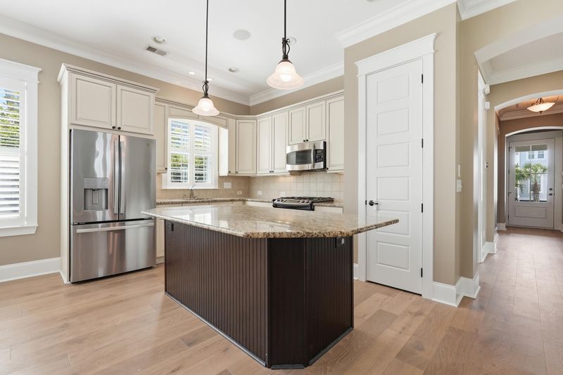 1448 Wando Landing St, Charleston, SC 29492