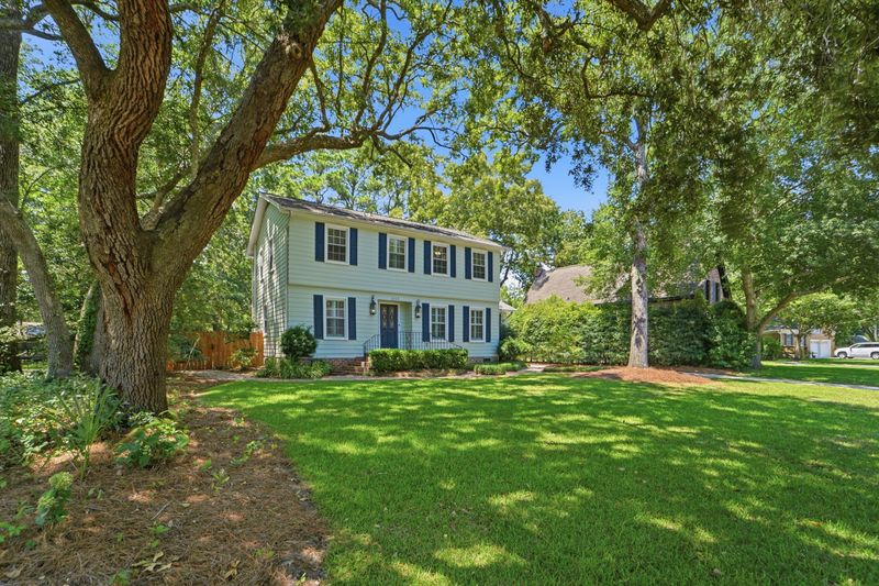 1249 Dearsley Ct, Mount Pleasant, SC 29464