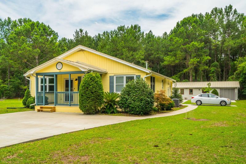 3255 Edenvale Rd, Johns Island, SC 29455
