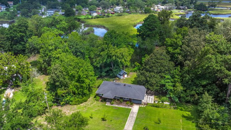 1004 Bishop Rd, Hanahan, SC 29410