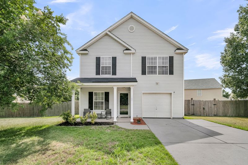 100 Dellwood St, Moncks Corner, SC 29461