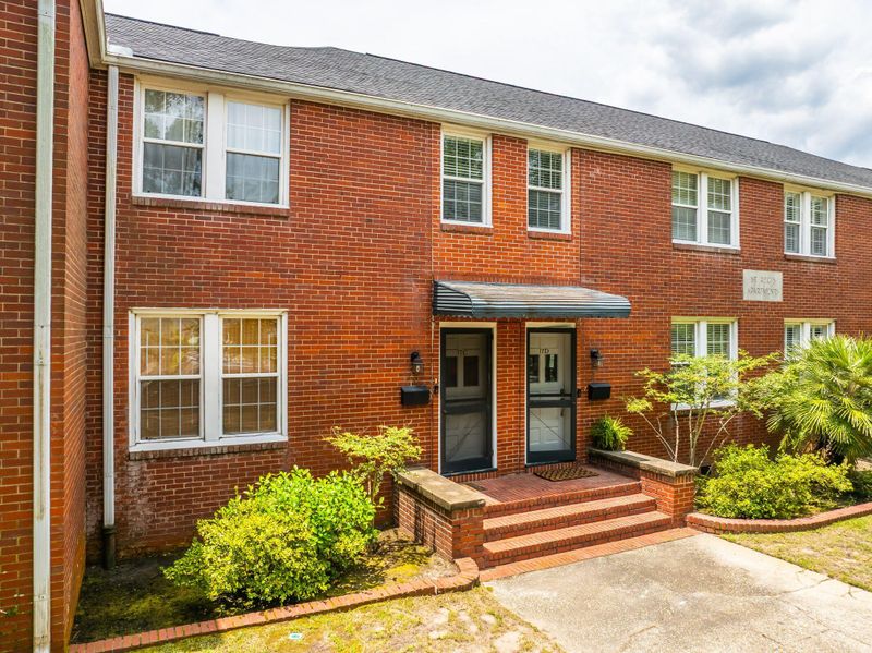 17 8th Ave #17c, Charleston, SC 29403
