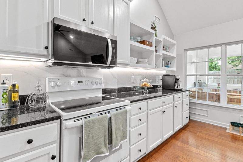 1117 Langdoc St, Moncks Corner, SC 29461