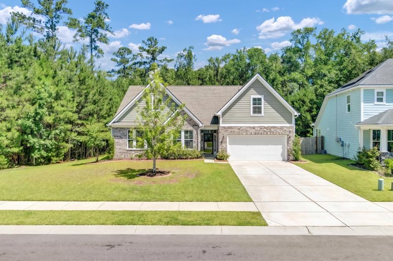 111 Misty Waters Ct, Summerville, SC 29483