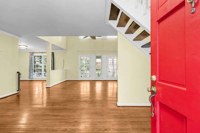 107 Westminster Ave, Summerville, SC 29485