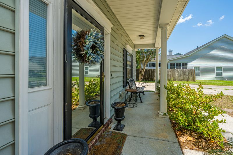 763 Bent Hickory Rd, Charleston, SC 29414