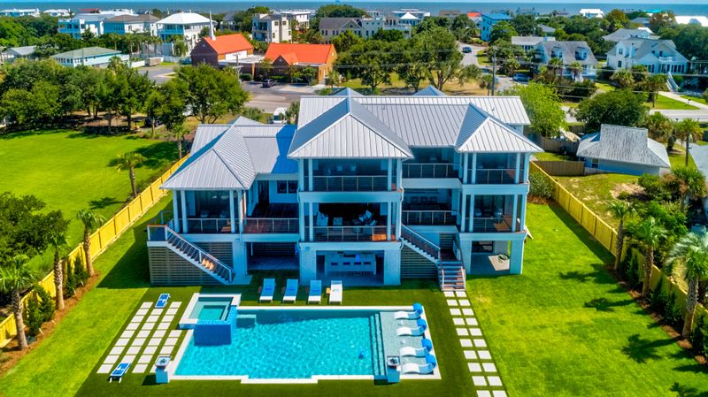 305 Palm Blvd, Isle Of Palms, SC 29451