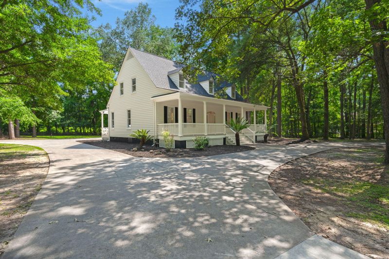 123 Marvin, Summerville, SC 29483