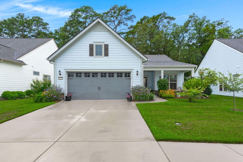 6171 Wilkes Pond Dr, Hollywood, SC 29449