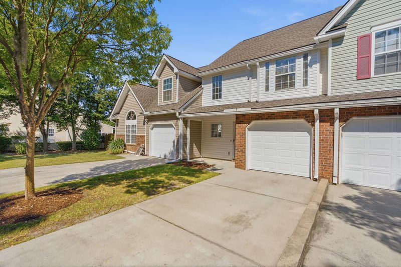 147 Darcy Ave, Goose Creek, SC 29445