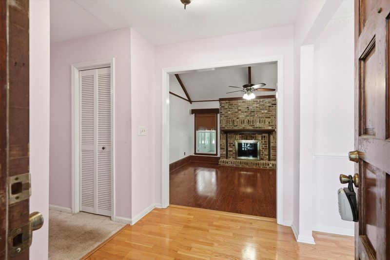 1828 Gun Club Rd, Charleston, SC 29414