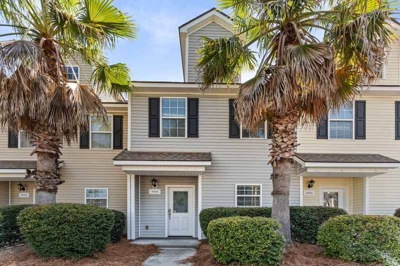 4946 Date Palm Dr, North Charleston, SC 29418