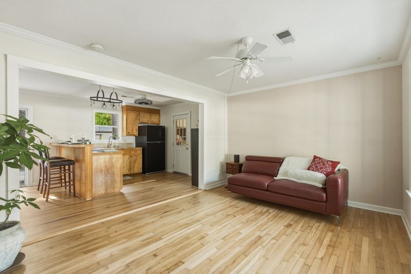 124 White Blvd, Summerville, SC 29483