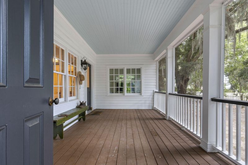 2518 Grace Chapel Rd, Wadmalaw Island, SC 29487
