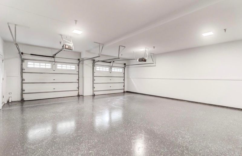 200 River Landing Dr #102e, Daniel Island, SC 29492