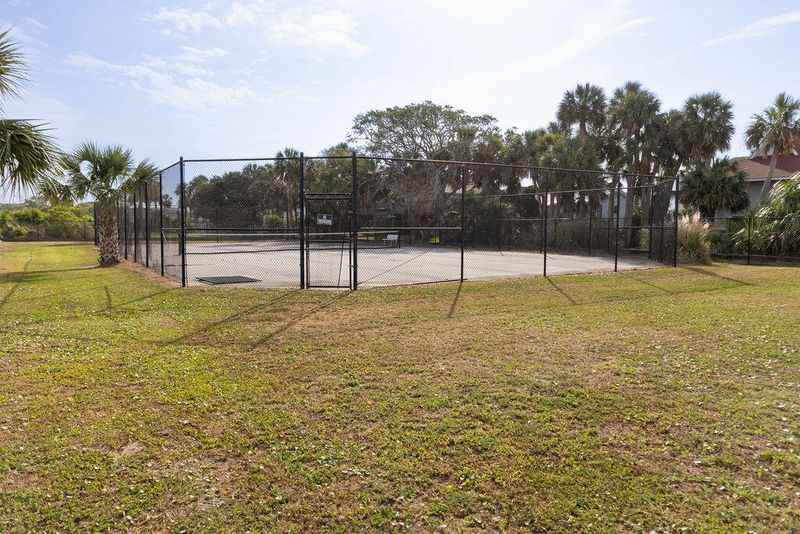126-D Jungle Rd, Edisto Island, SC 29438
