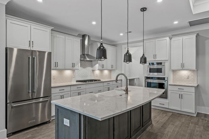 361 Glide Slope St, Charleston, SC 29492
