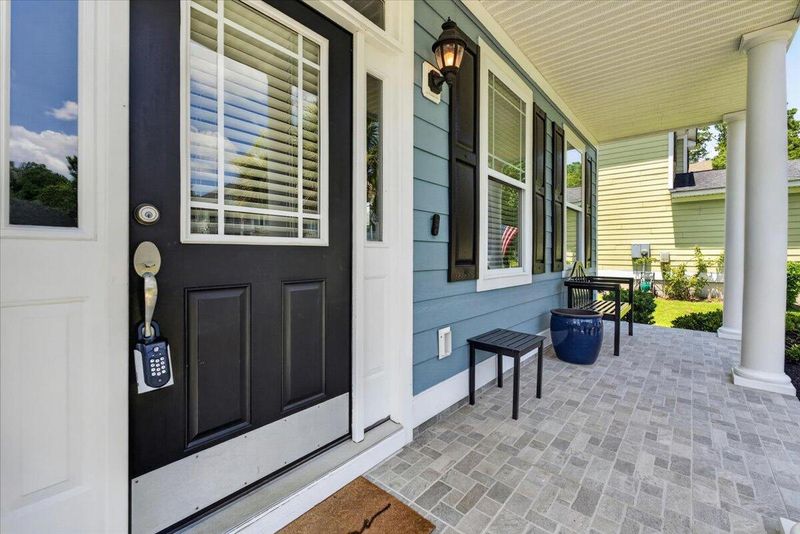 5402 Clairmont Ln, North Charleston, SC 29420