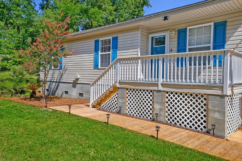 4134 River Rd, Johns Island, SC 29455