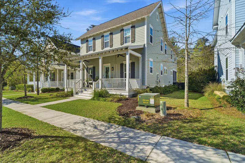 1645 Banning St, Mount Pleasant, SC 29466
