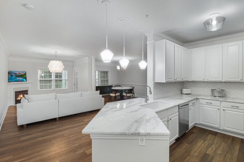1025 Riverland Woods Pl #812, Charleston, SC 29412