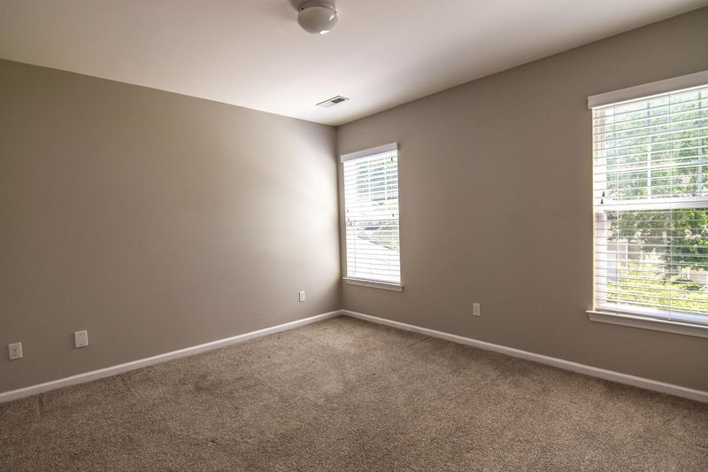 196 Grand Oaks Dr, Ladson, SC 29456