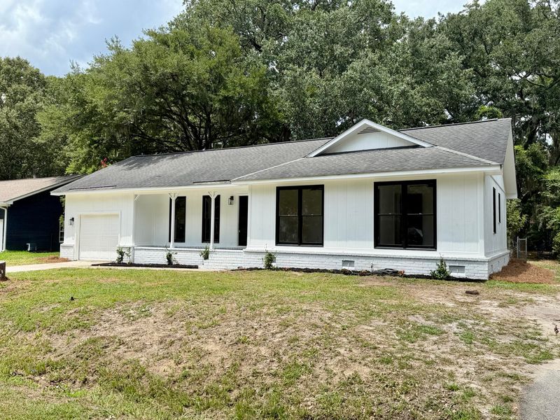2526 Longbranch Dr, Charleston, SC 29414
