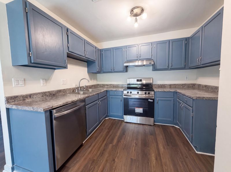 6297 Rolling Fork Rd #Apt G, North Charleston, SC 29406