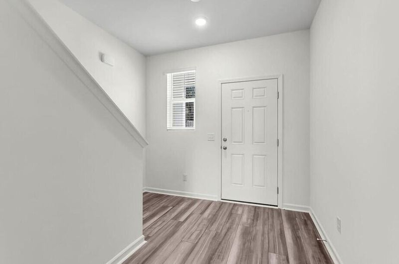 496 Colchester Ct, Moncks Corner, SC 29461