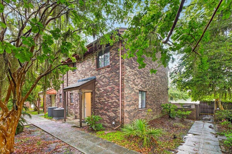 4354 Great Oak Dr, North Charleston, SC 29418