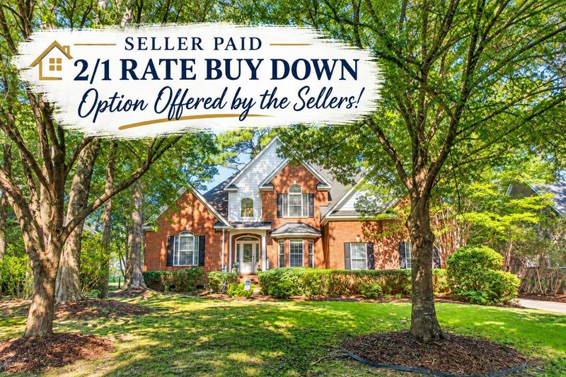 8843 E Fairway Woods Dr, North Charleston, SC 29420