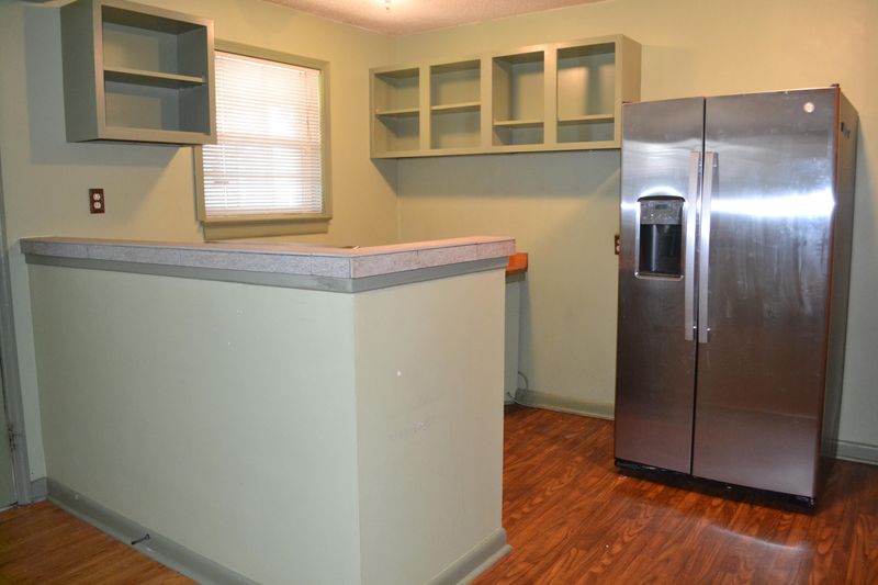 867 Colony Dr #F-117, Charleston, SC 29407
