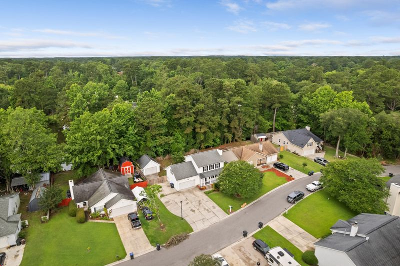 110 Lipman St, Summerville, SC 29483