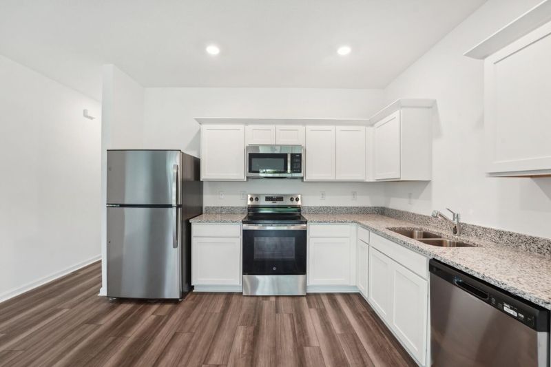 124 Cotton Leaf Blvd #4, Summerville, SC 29486